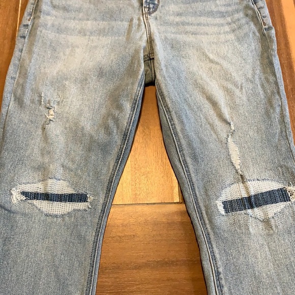 Old Navy Rockstar Super Skinny Jeans Light Wash Size 10 - Picture 7 of 16